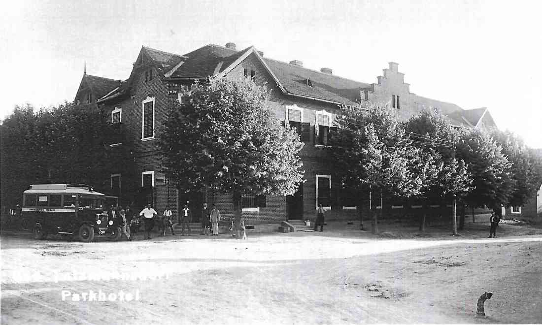 Bad Tatzmannsdorf,  Parkhotel 1931, später Hotel Krone, Heute Joseph Haydn Platz 2