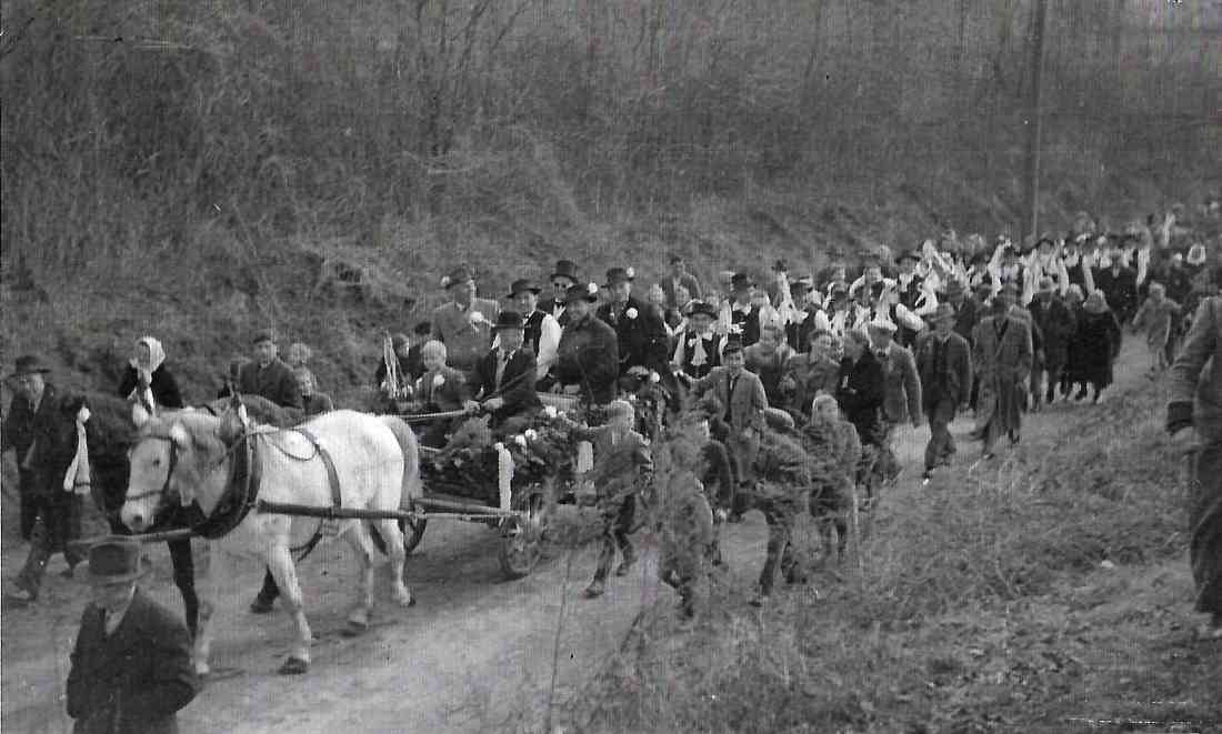 Jormannsdorf: Blochziehen 1949