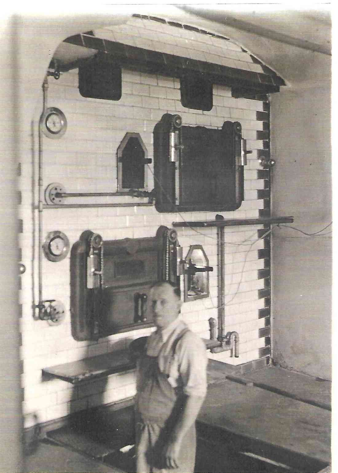 Joseph Haydnplatz 5, Bäckerei, Franz Vana