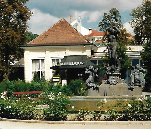 Am Kurplatz 4: Kurrestaurant