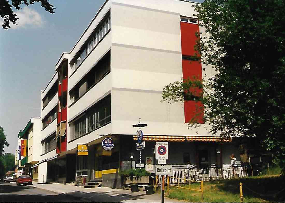 Parkstraße 2, erbaut 1970